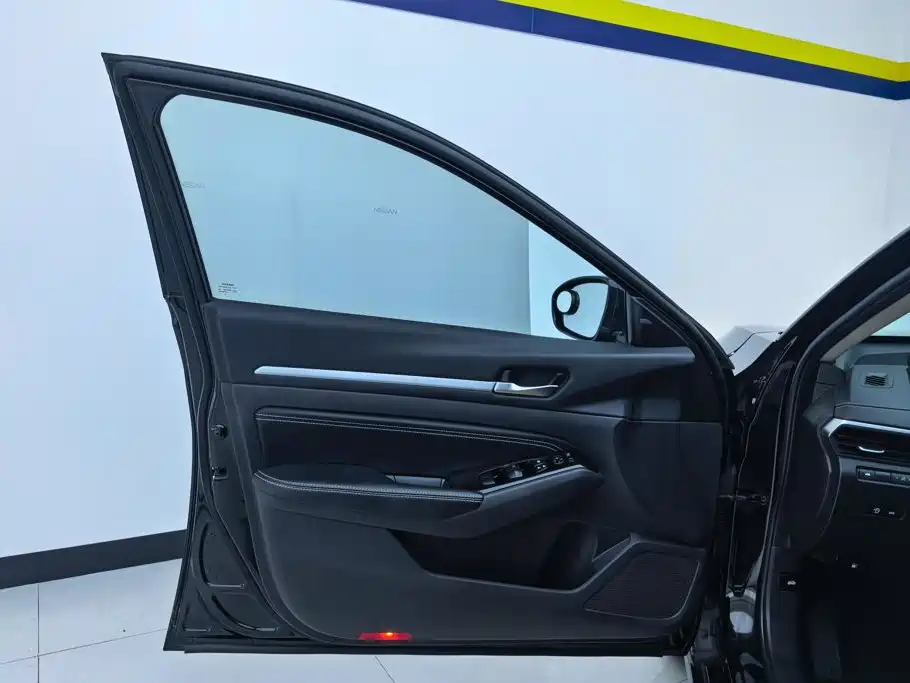 Nissan Teana 2020