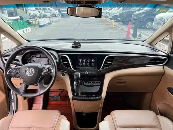 Buick GL8 2018