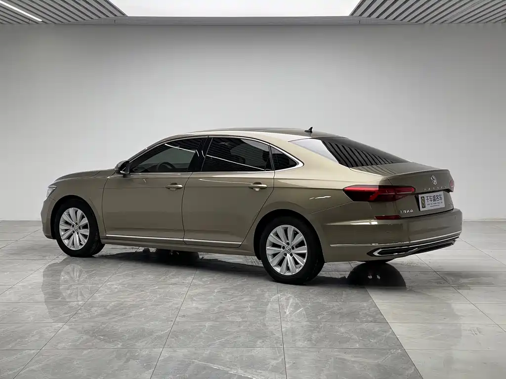 Volkswagen Passat 2019 — фото 4