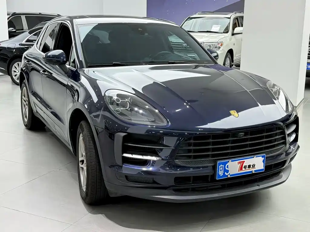 Porsche Macan 2020 — фото 2