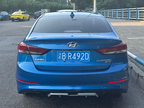 Hyundai Celesta 2016
