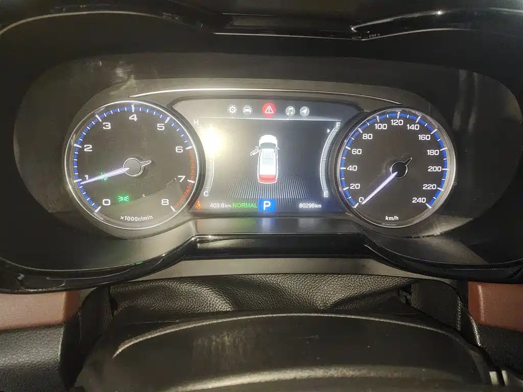 GAC Motor Trumpchi GS8 2017 — фото 8