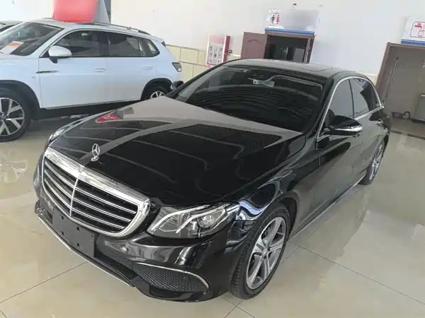 Mercedes-Benz E-Class 2016