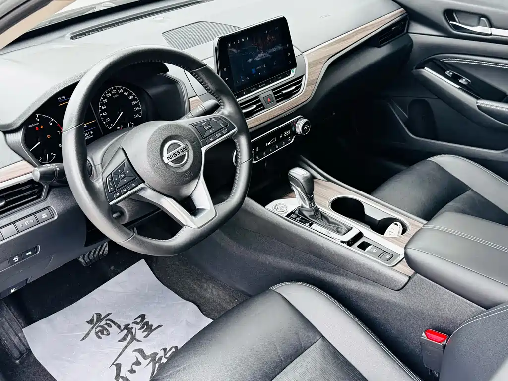 Nissan Teana 2022 — фото 9