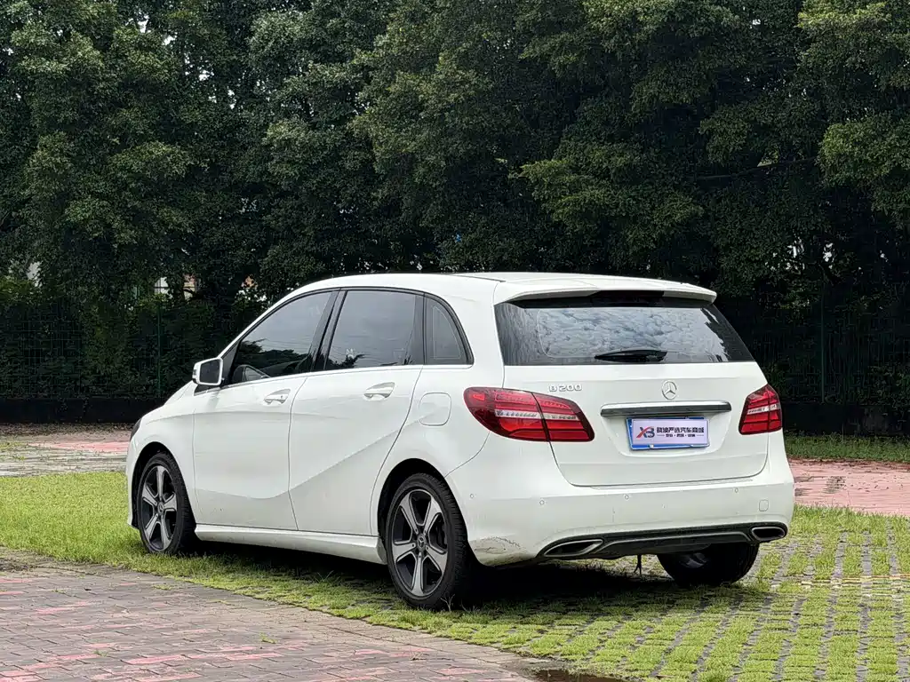 Mercedes-Benz B-Class 2019