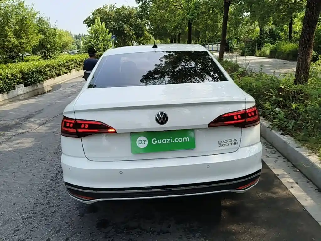 Volkswagen Bora 2024