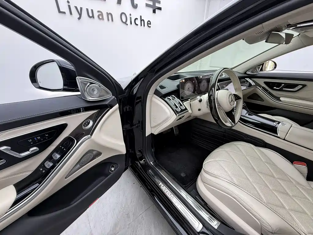 Mercedes-Benz Maybach S-Class 2022 — фото 11