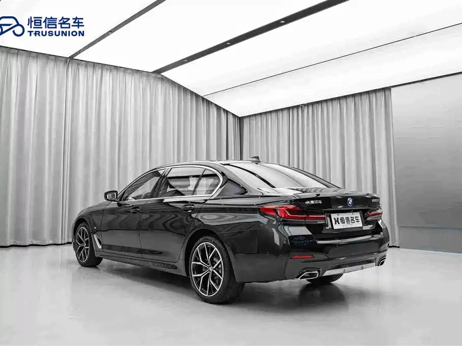 BMW 5 Series 2022