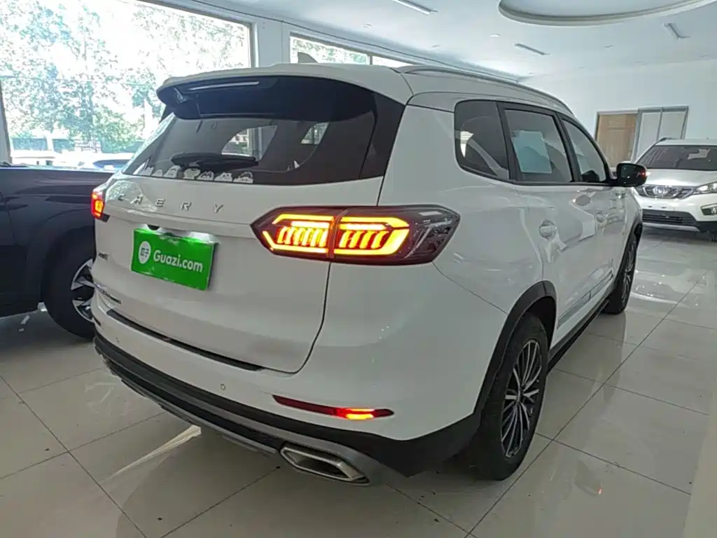 Chery Tiggo 8 PLUS 2022 — фото 7