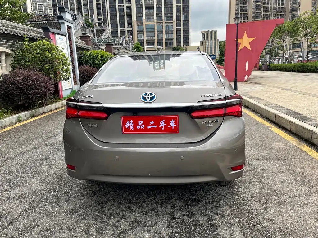 Toyota Corolla 2016 — фото 11