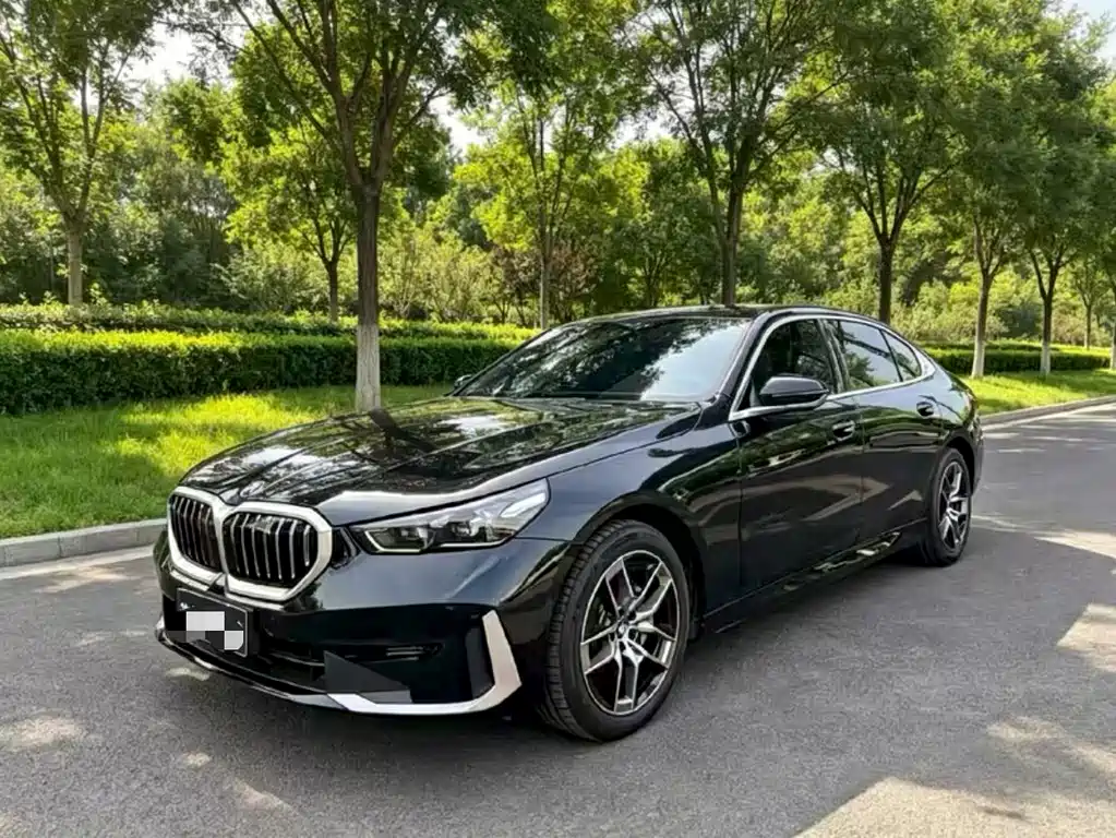 BMW 5 Series 2026