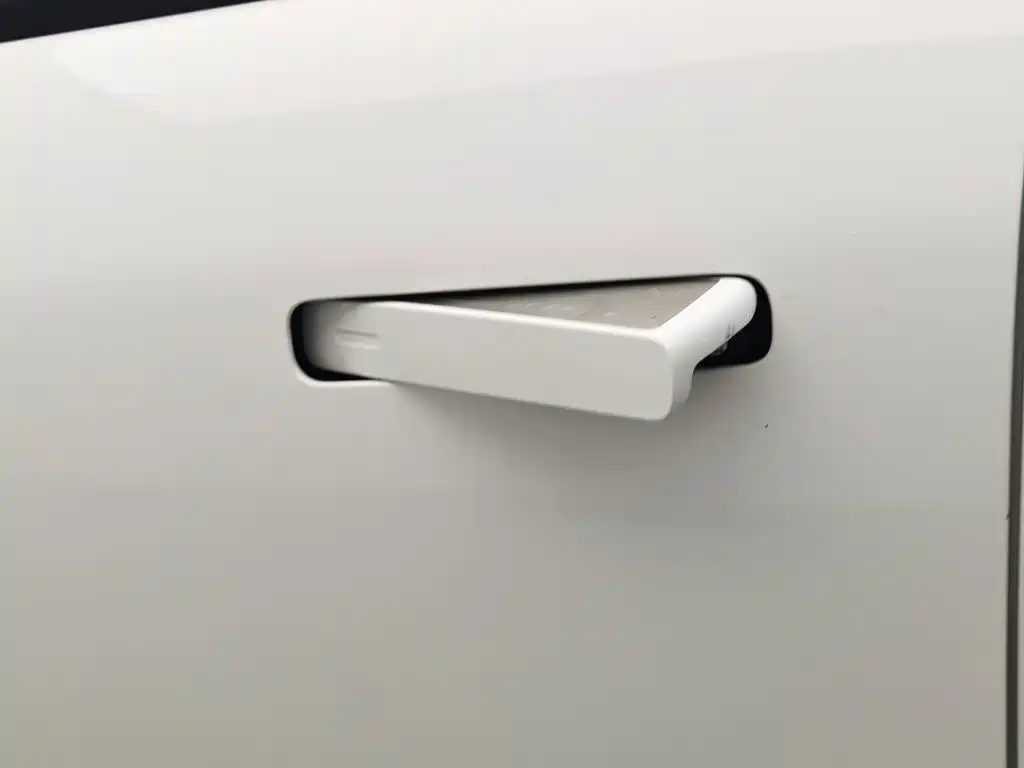 Geely ICON 2021 — фото 18