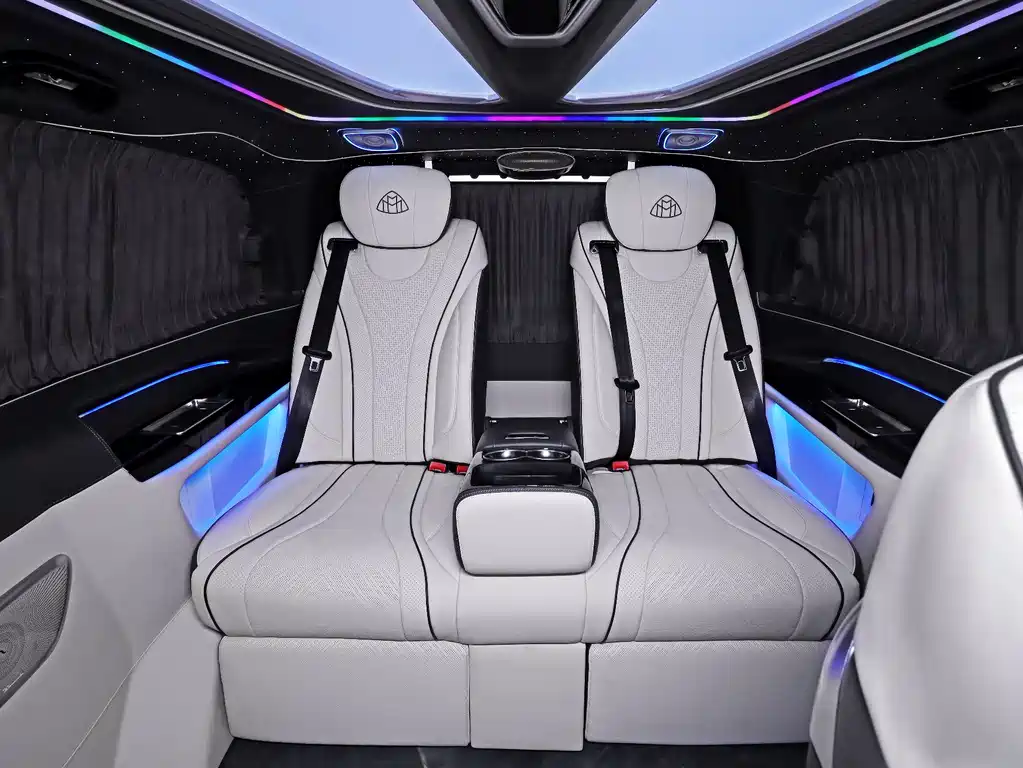 Mercedes-Benz Vito 2022 — фото 14