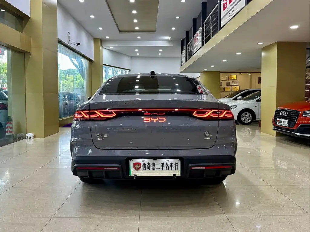 BYD Qin L 2025 — фото 5