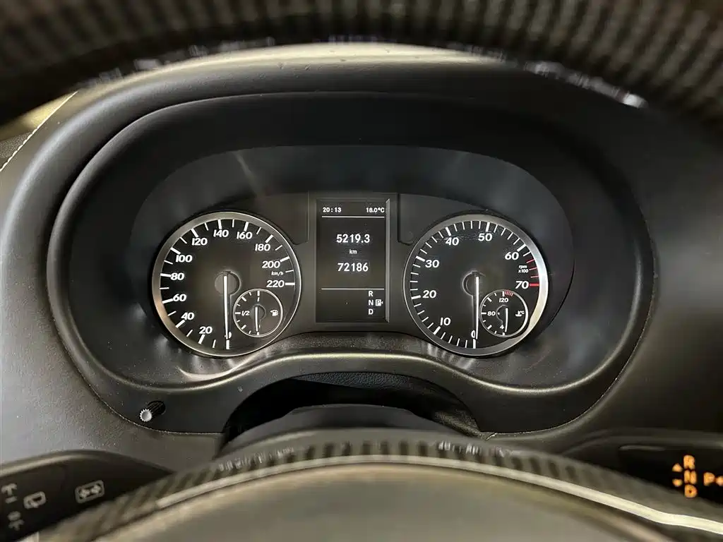 Mercedes-Benz Vito 2018 — фото 14