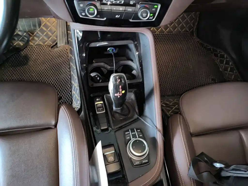 BMW X1 2020 — фото 14