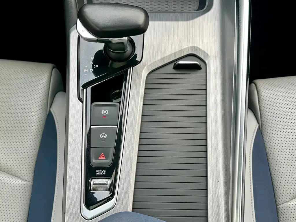 Geely Xingrui 2021 — фото 16