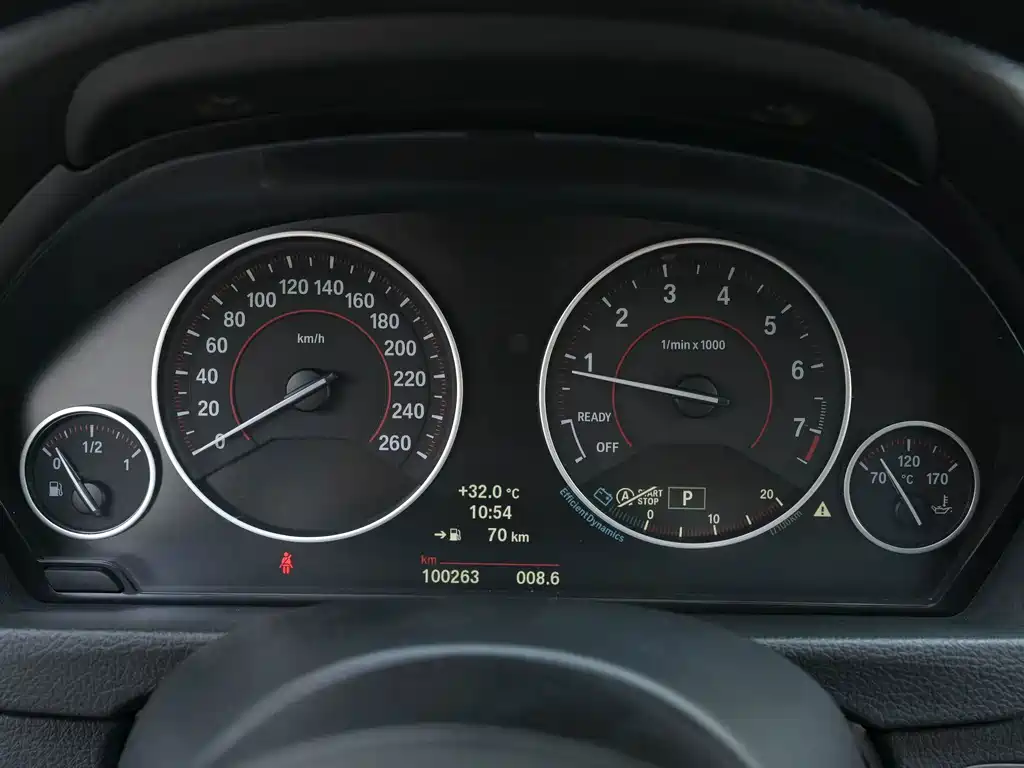 BMW 3 Series 2013 — фото 12