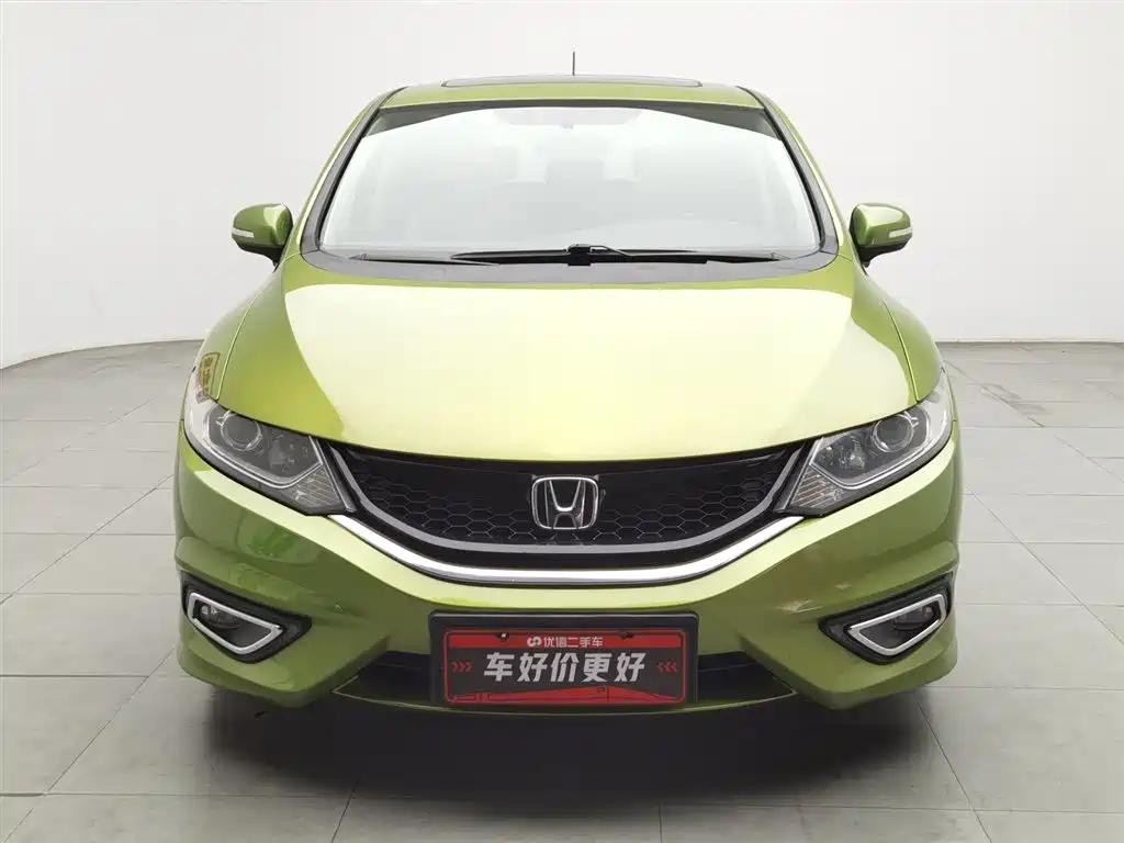Honda Jade 2015