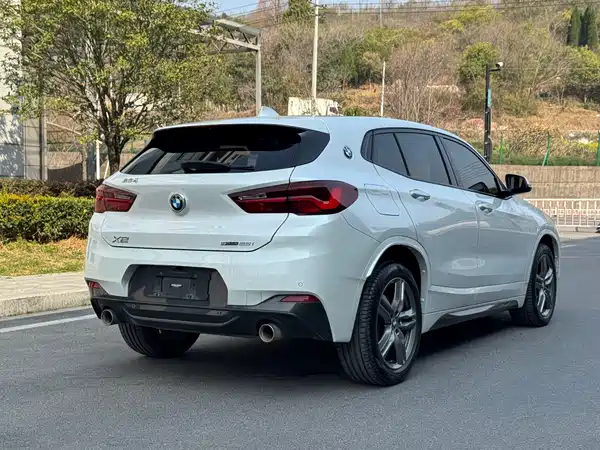 BMW X2 2021