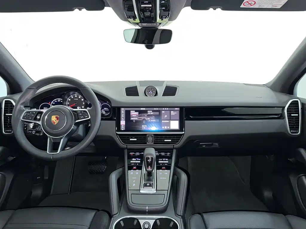 Porsche Cayenne 2019 — фото 14