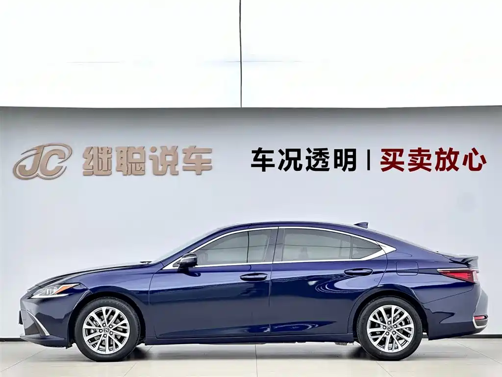 Lexus ES 2022 — фото 3