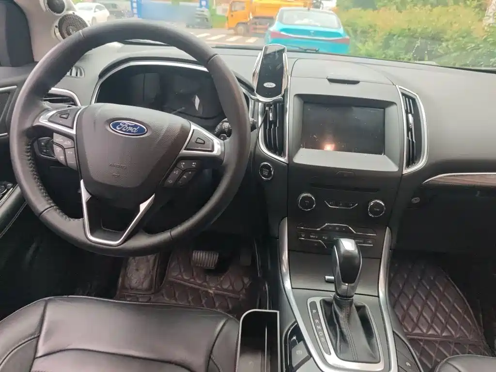 Ford Edge 2018