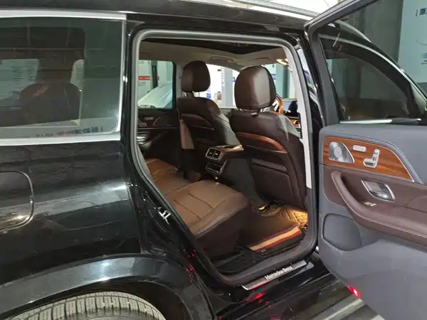 Mercedes-Benz GLS 2020
