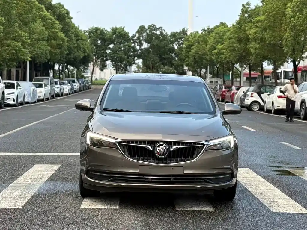 Buick Excelle 2020