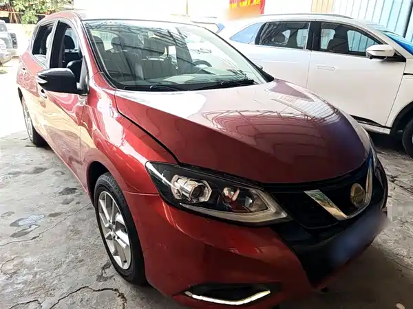Nissan Tiida 2021