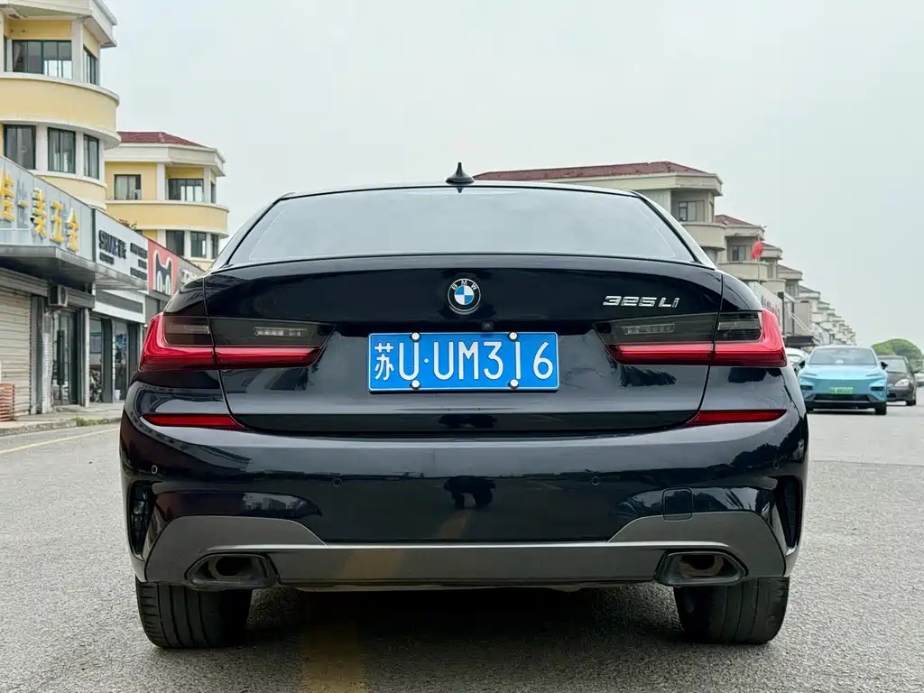 BMW 3 Series 2020 — фото 9