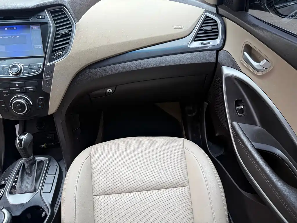 Hyundai Santa Fe 2016 — фото 14