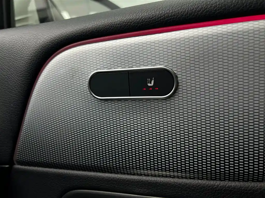 Mercedes-Benz GLB 2020 — фото 13