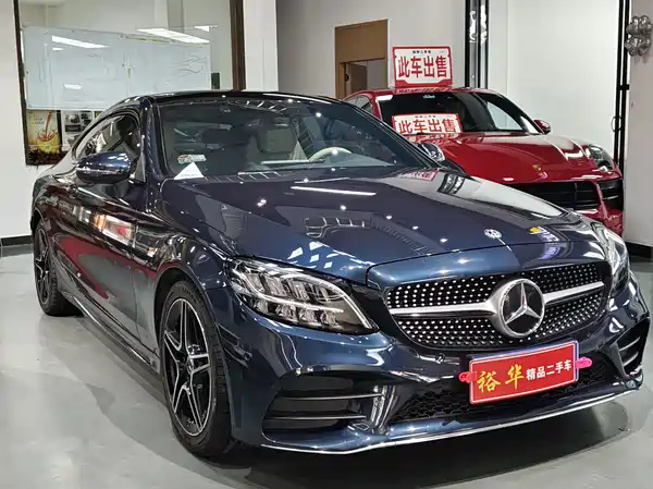 Mercedes-Benz C-Class 2021