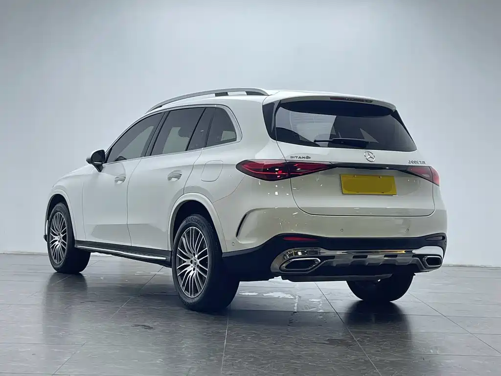 Mercedes-Benz GLC 2023