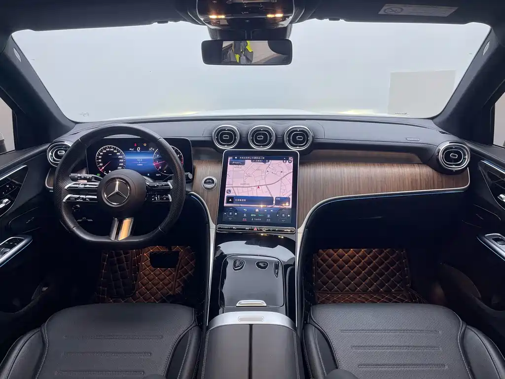 Mercedes-Benz GLC 2023 — фото 16