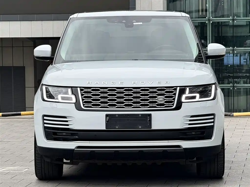 Land Rover Range Rover 2018 — фото 13