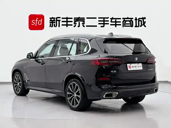 BMW X5 2023