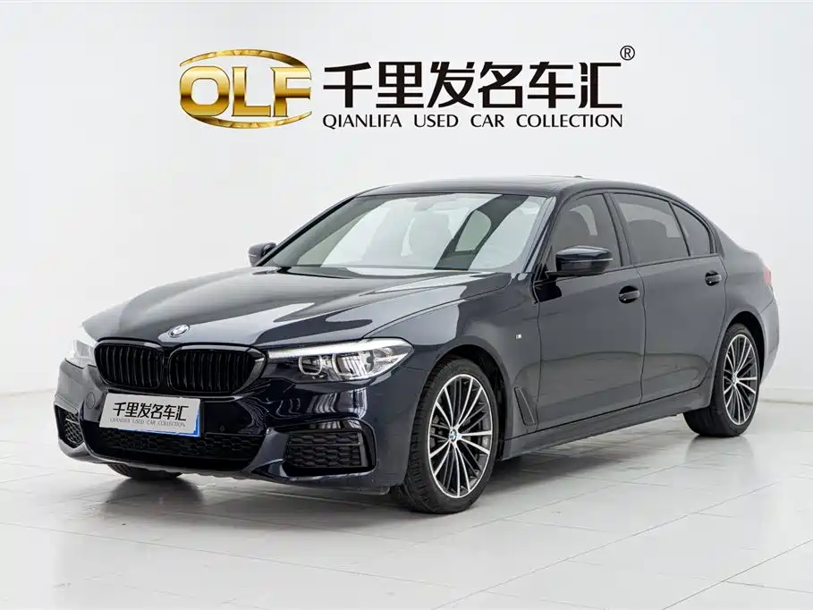 BMW 5 Series 2019 — фото 1