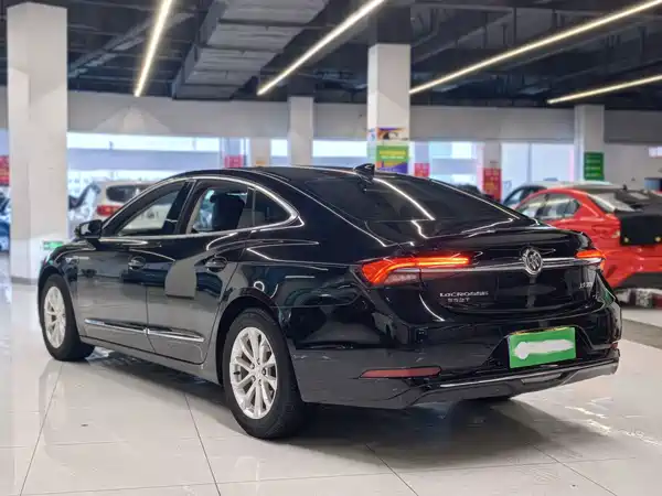 Buick LaCrosse 2021
