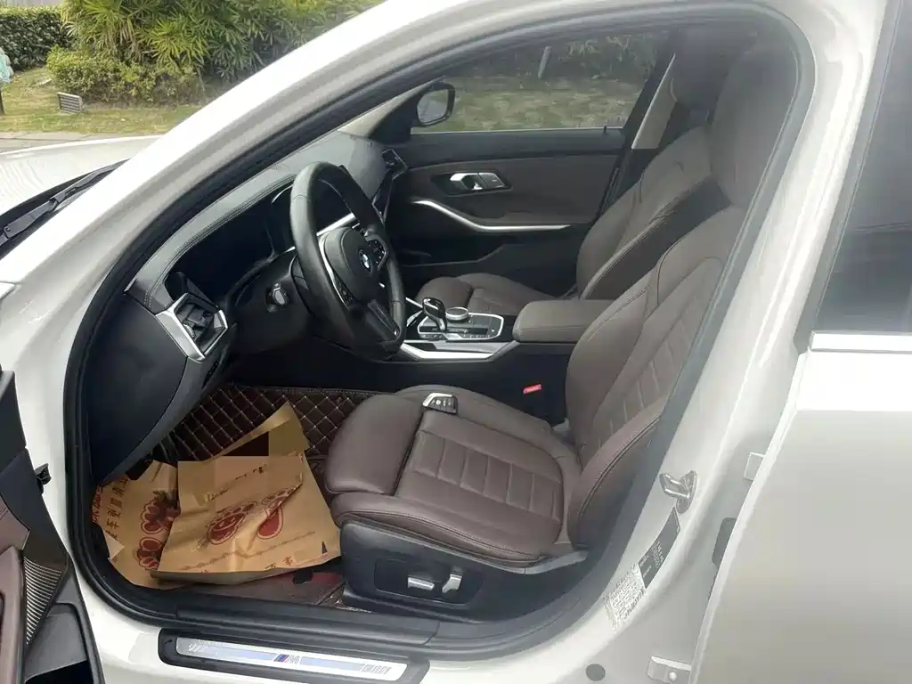 BMW 3 Series 2021