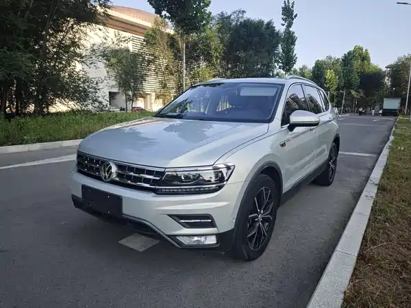 Volkswagen Tiguan L 2018