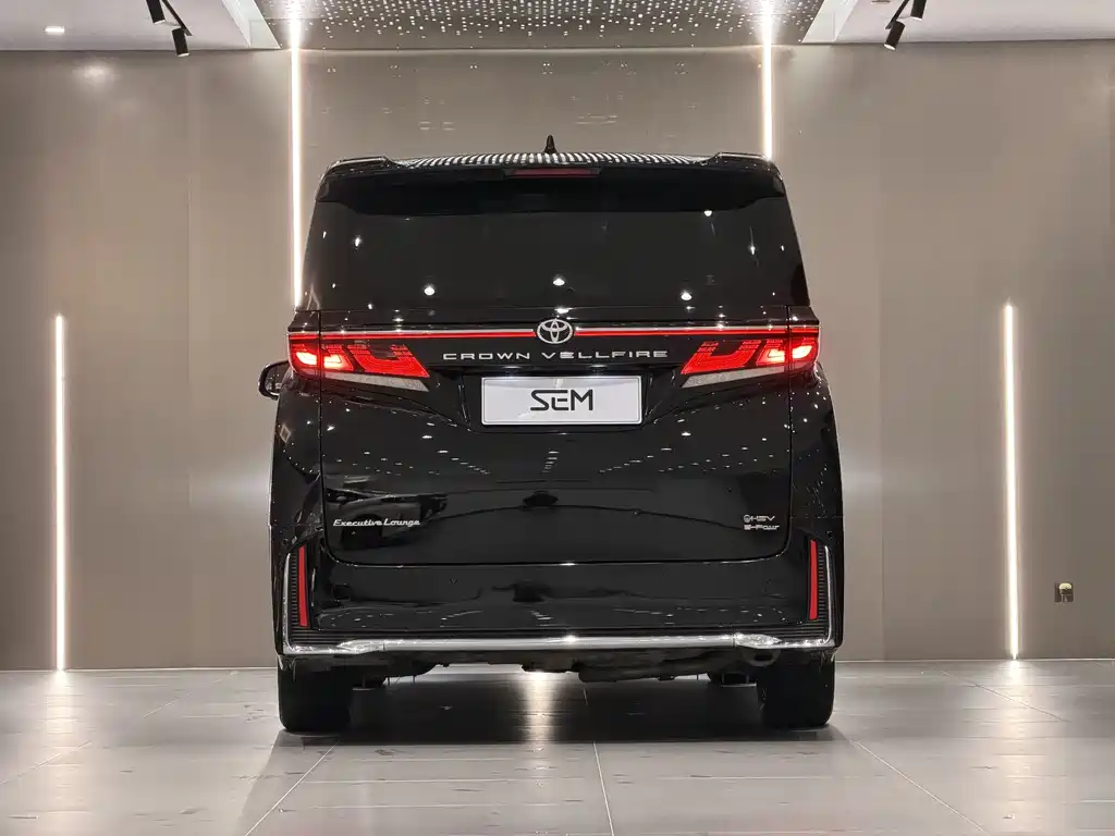 Toyota Vellfire 2024 — фото 6