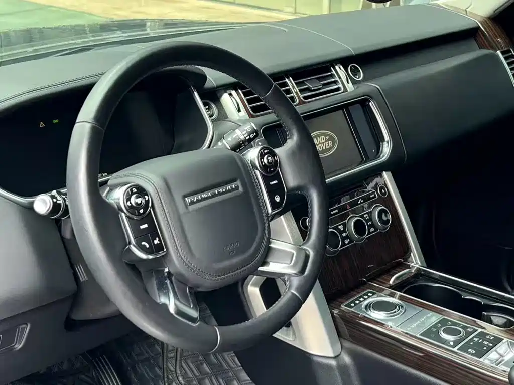 Land Rover Range Rover 2013 — фото 8