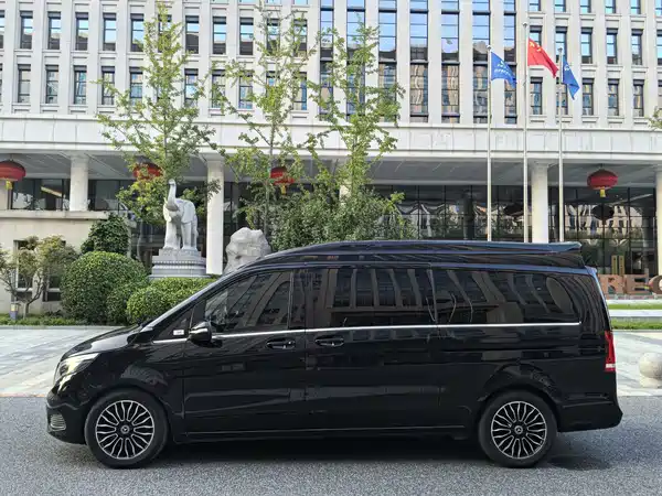 Mercedes-Benz V-Class 2020