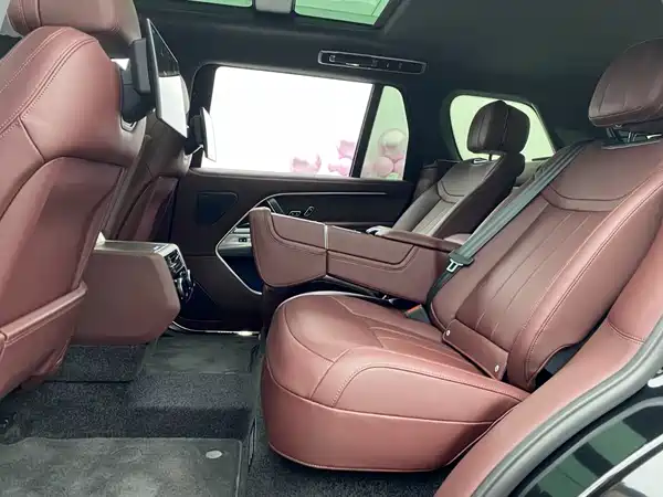 Land Rover Range Rover 2025