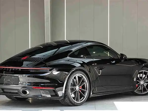 Porsche 911 2022