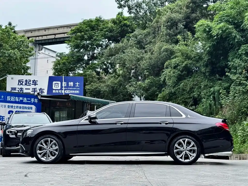 Mercedes-Benz E-Class 2020 — фото 28