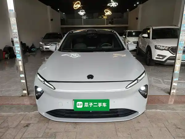 NIO ET7 2022