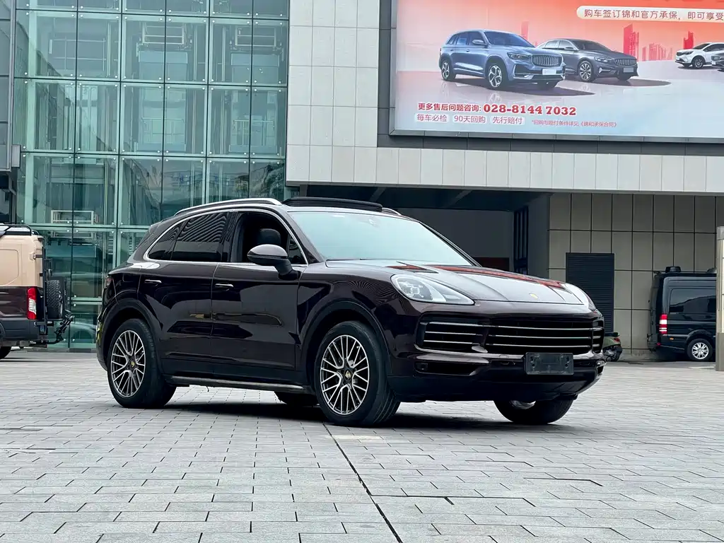 Porsche Cayenne 2020 — фото 2
